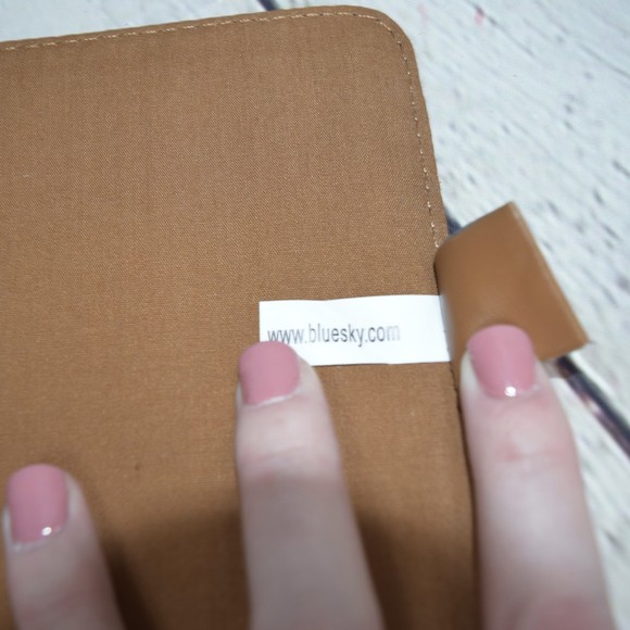 Portfolio Book - Picture 3 of 5